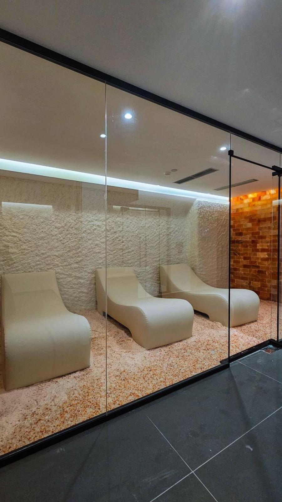 Black Diamond Hotel Дхерми Экстерьер фото